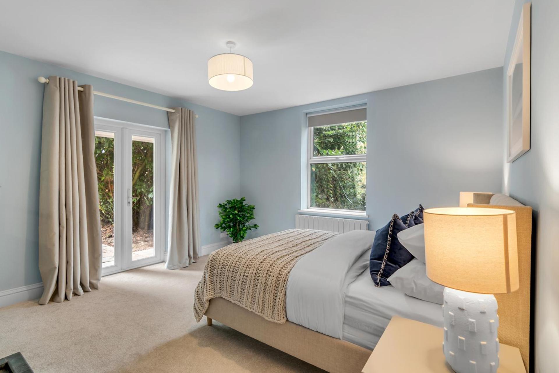 Coastal 6-bed With Hot Tub Holiday home Cromer