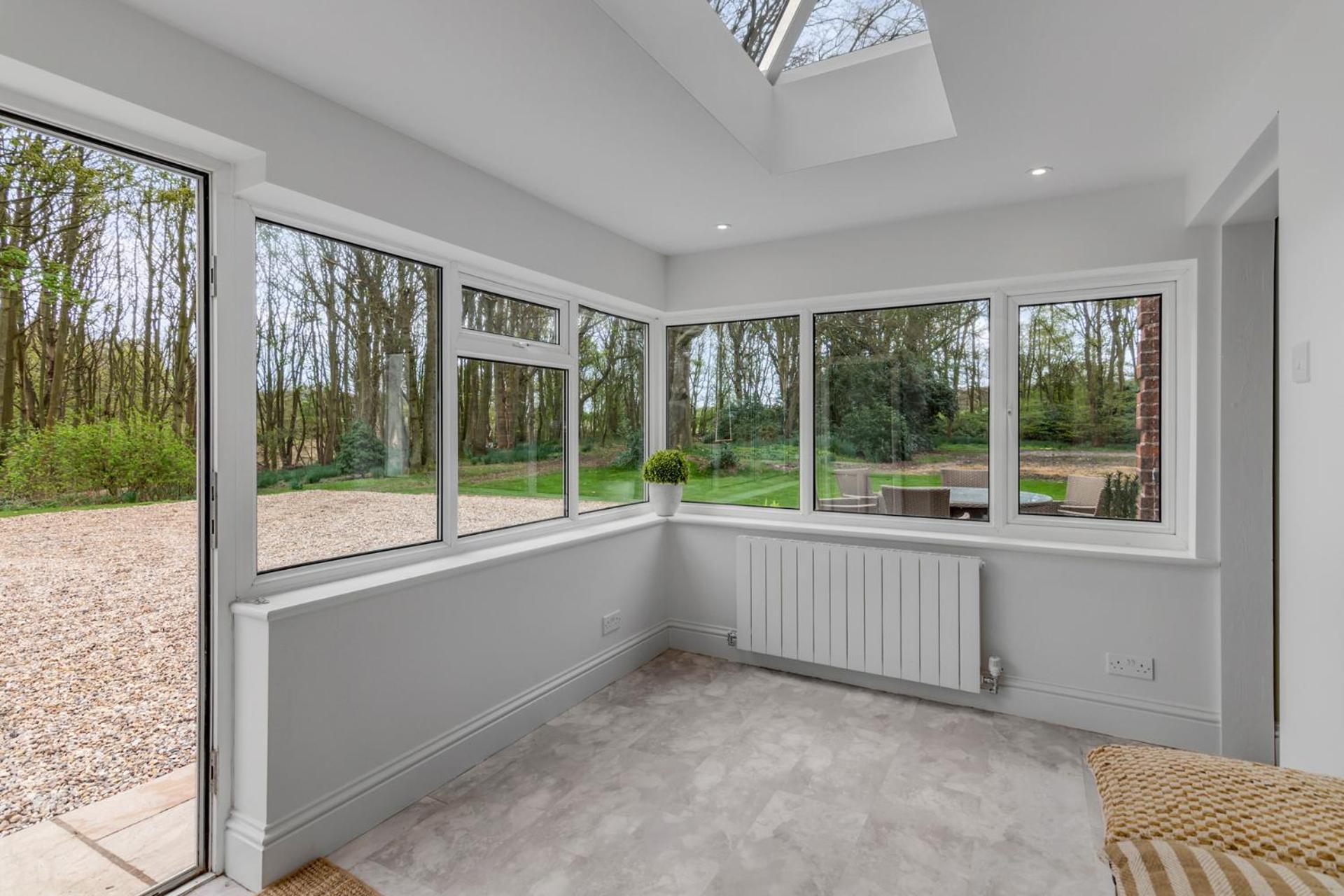 Holiday home Coastal 6-bed With Hot Tub